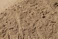 Песок сеяный с доставкой от 3 кубов
